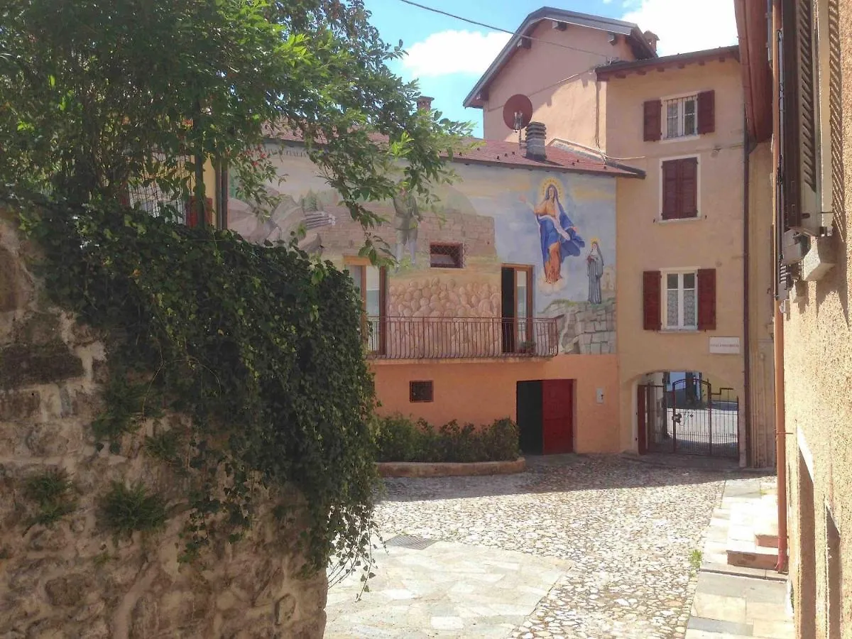 Contempora Apartments - Ca' Brenta Dudu San Fedele Intelvi